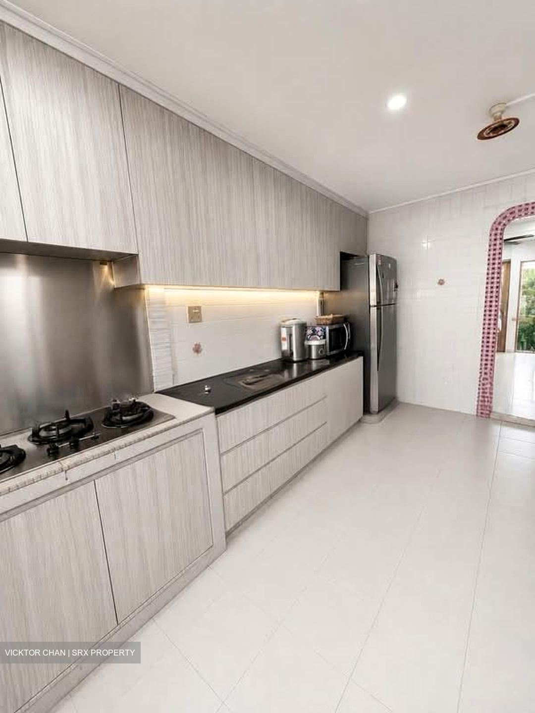 Blk 213 Bedok Town Centre (Bedok), HDB 3 Rooms #561034921
